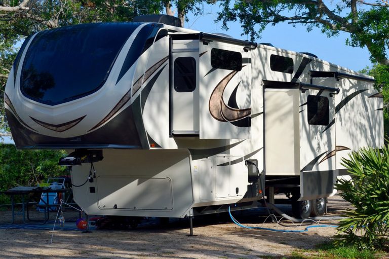 Full Hook UP RV Park Sites In Fort White Florida